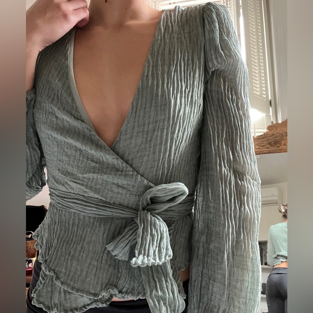 Blue Blush green shimmering wrap top